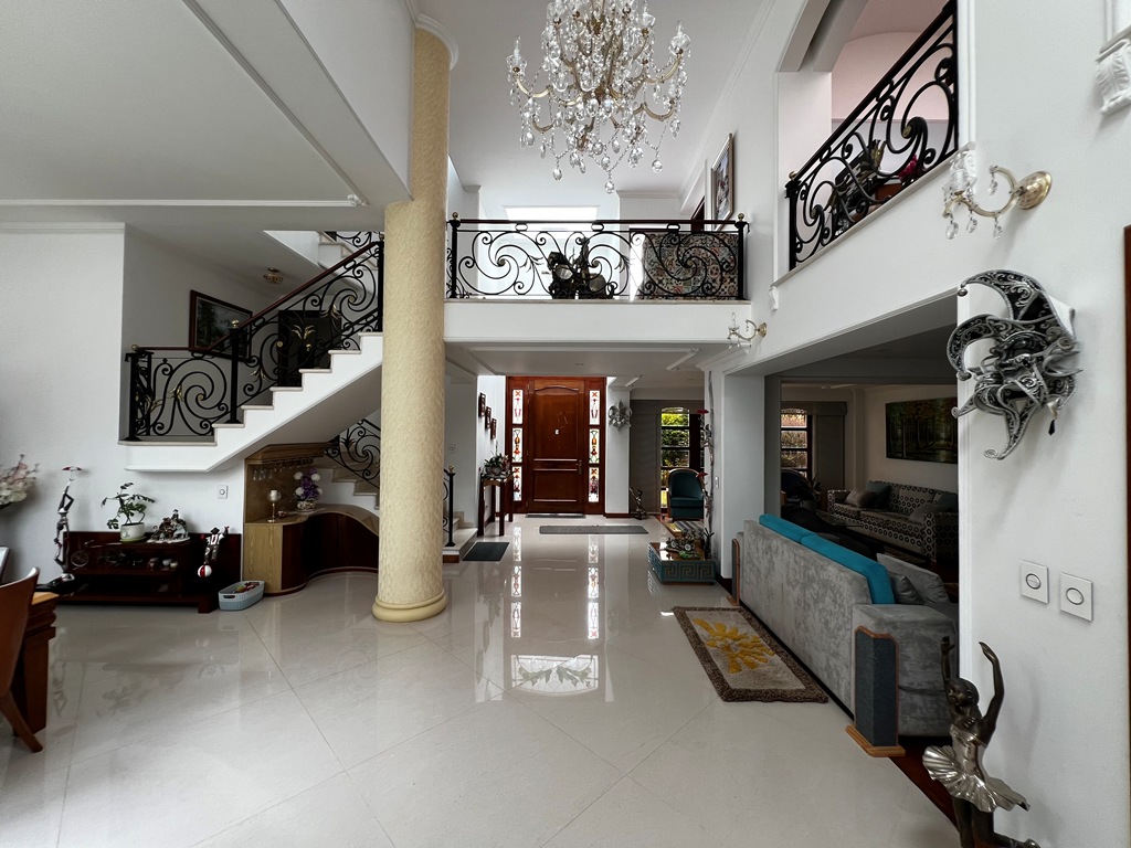 Casa – Santa Barbara Alta – Bogotá